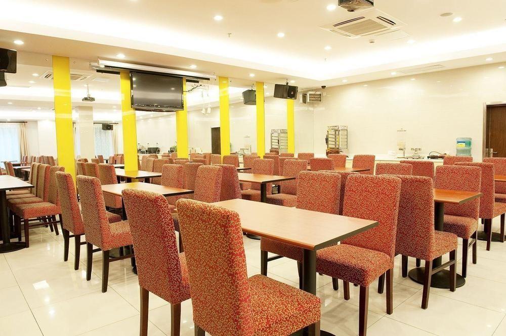 Hanting Express Shanghai Middle Sichuan Road Esterno foto